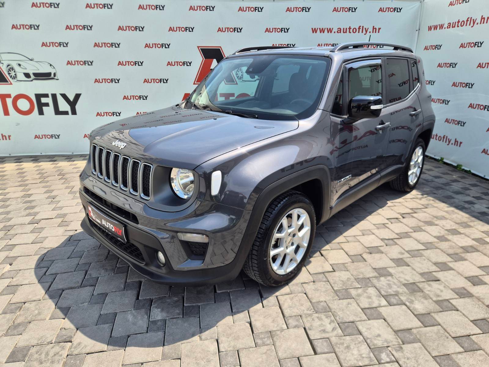 2023 Jeep Renegade — fotografija 10