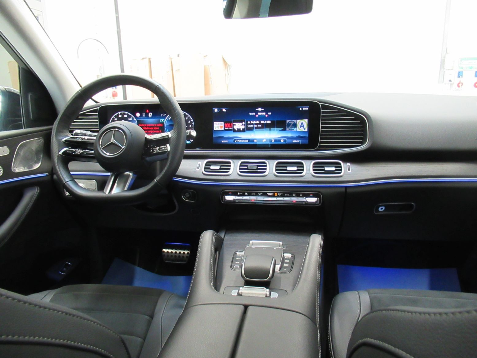 2025 Mercedes-Benz GLE — fotografija 13