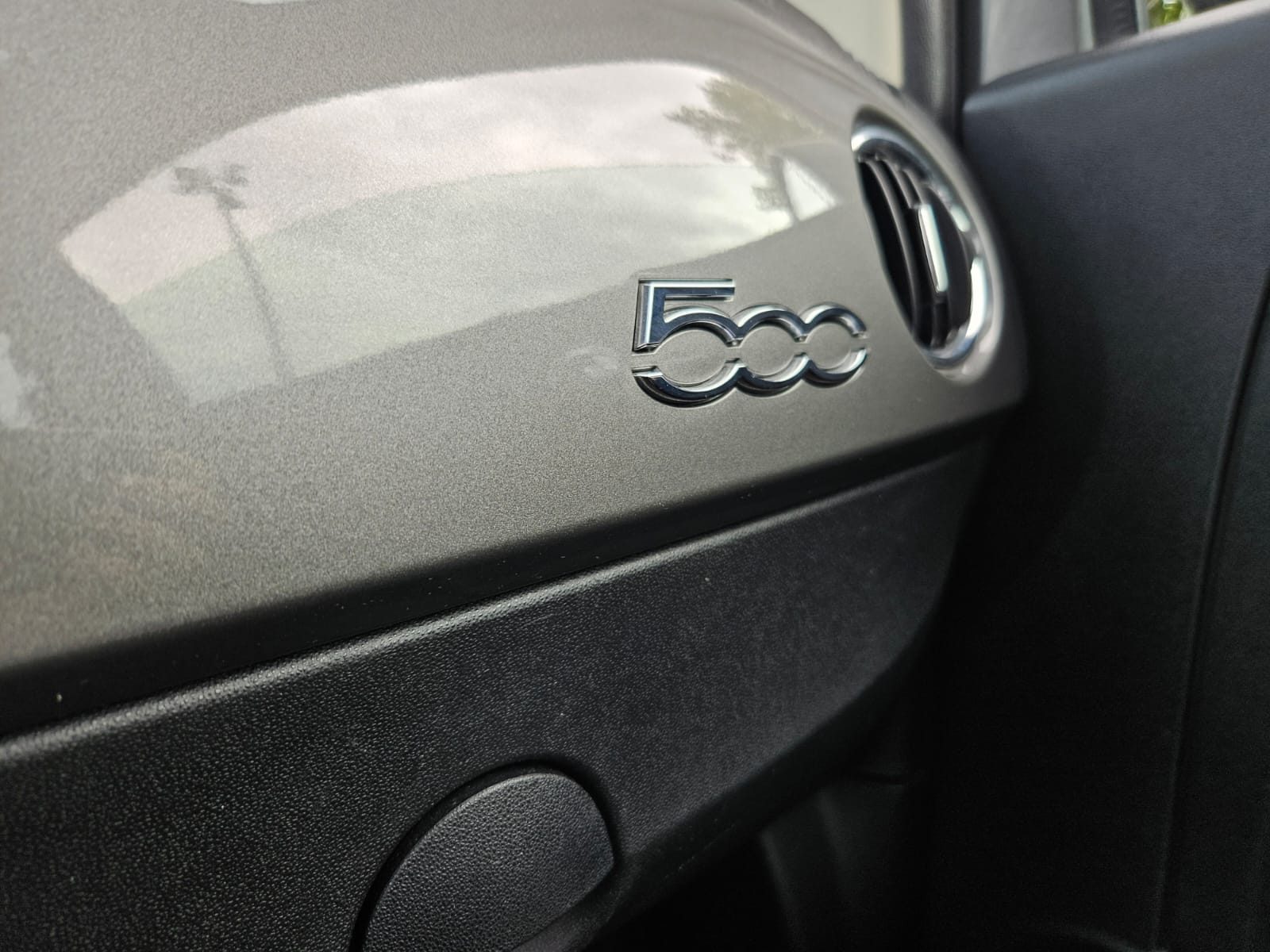 2019 Fiat 500 — fotografija 19