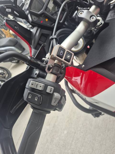 2017 Honda Africa Twin — sličica 5