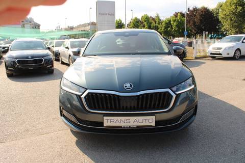 2021 Škoda Octavia — sličica 2