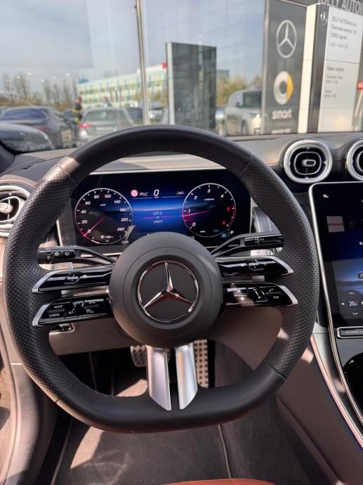 2025 Mercedes-Benz GLC — fotografija 10
