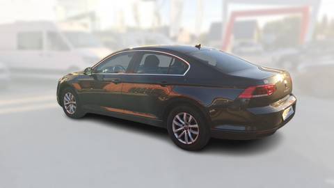 2022 Volkswagen Passat — sličica 5