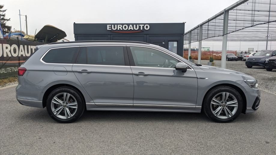 2023 Volkswagen Passat — fotografija 9