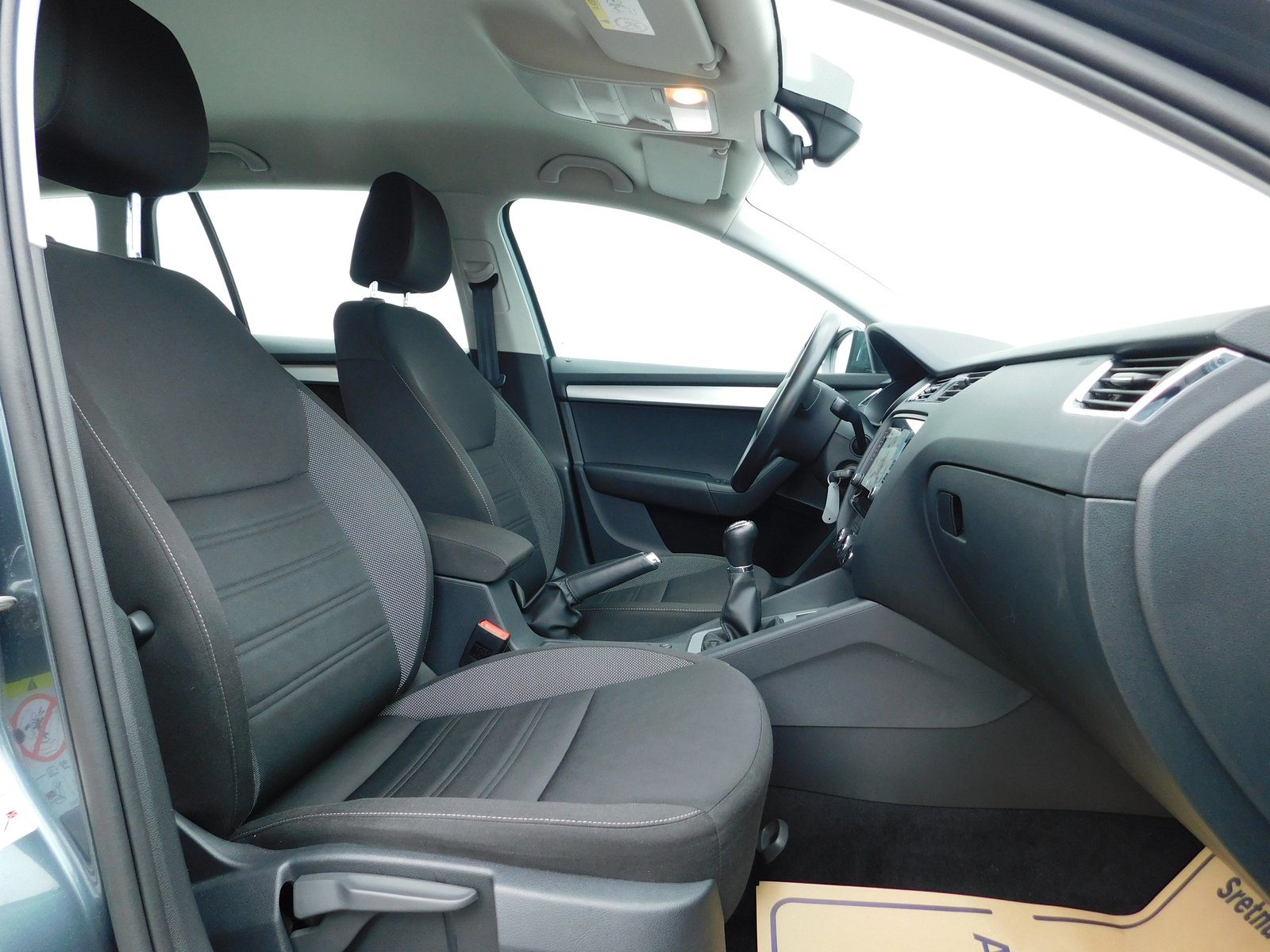 2019 Škoda Octavia Combi — fotografija 11