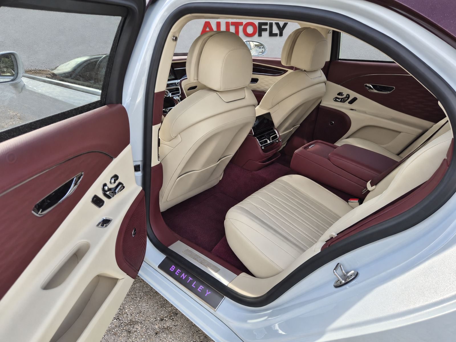 2020 Bentley S1 — fotografija 14