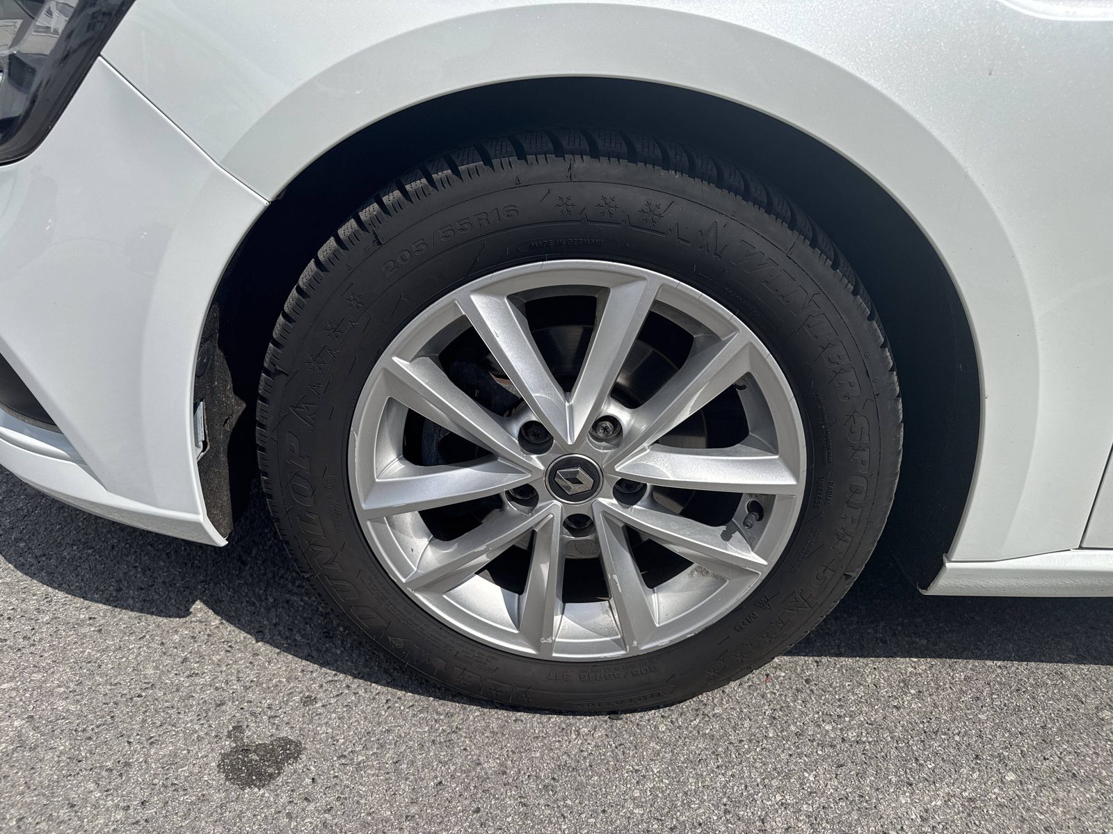 2019 Renault Megane — fotografija 14