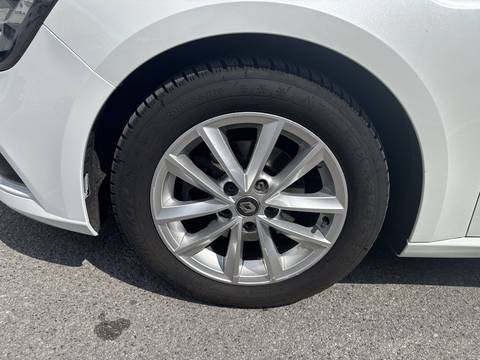 2019 Renault Megane — sličica 14