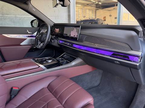 2024 BMW Serija 7 M Sport Pro — sličica 13