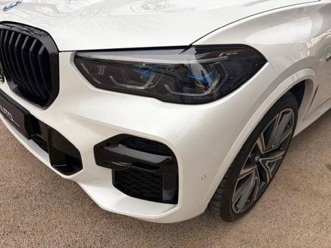 2022 BMW X5 — sličica 9