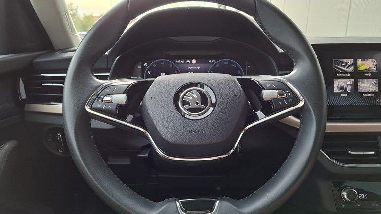 2022 Škoda Kamiq — fotografija 16