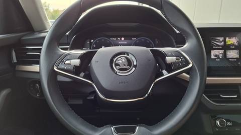 2022 Škoda Kamiq — sličica 16