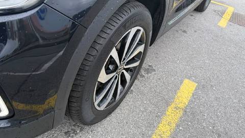 2023 Volkswagen T-Roc — sličica 10
