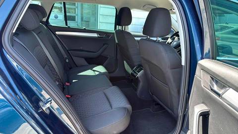 2022 Škoda Superb Combi — sličica 10