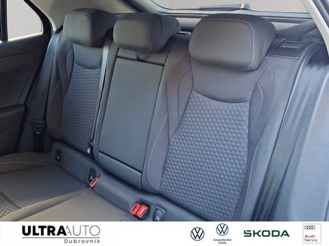 2026 Volkswagen T-Roc — sličica 12
