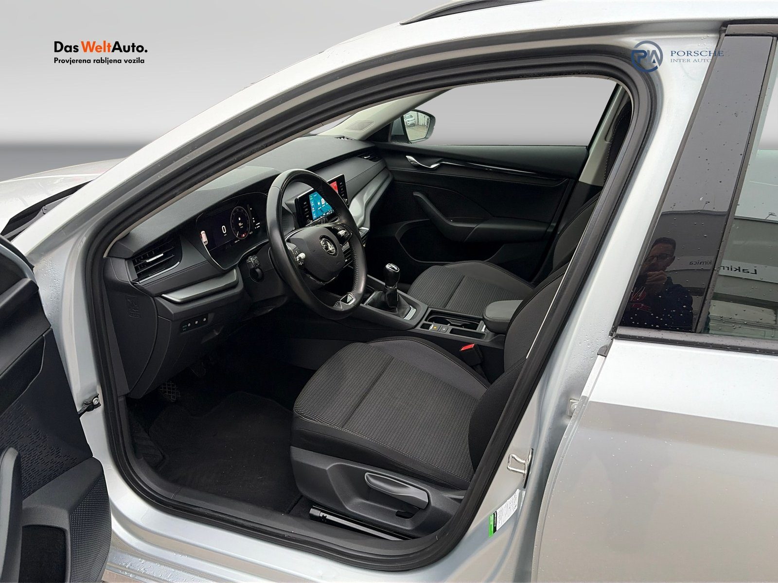 2020 Škoda Octavia Combi — fotografija 9