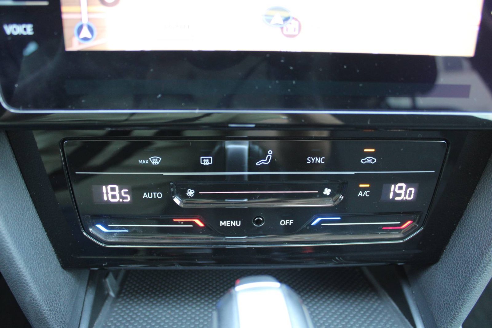 2022 Volkswagen Passat Variant — fotografija 17