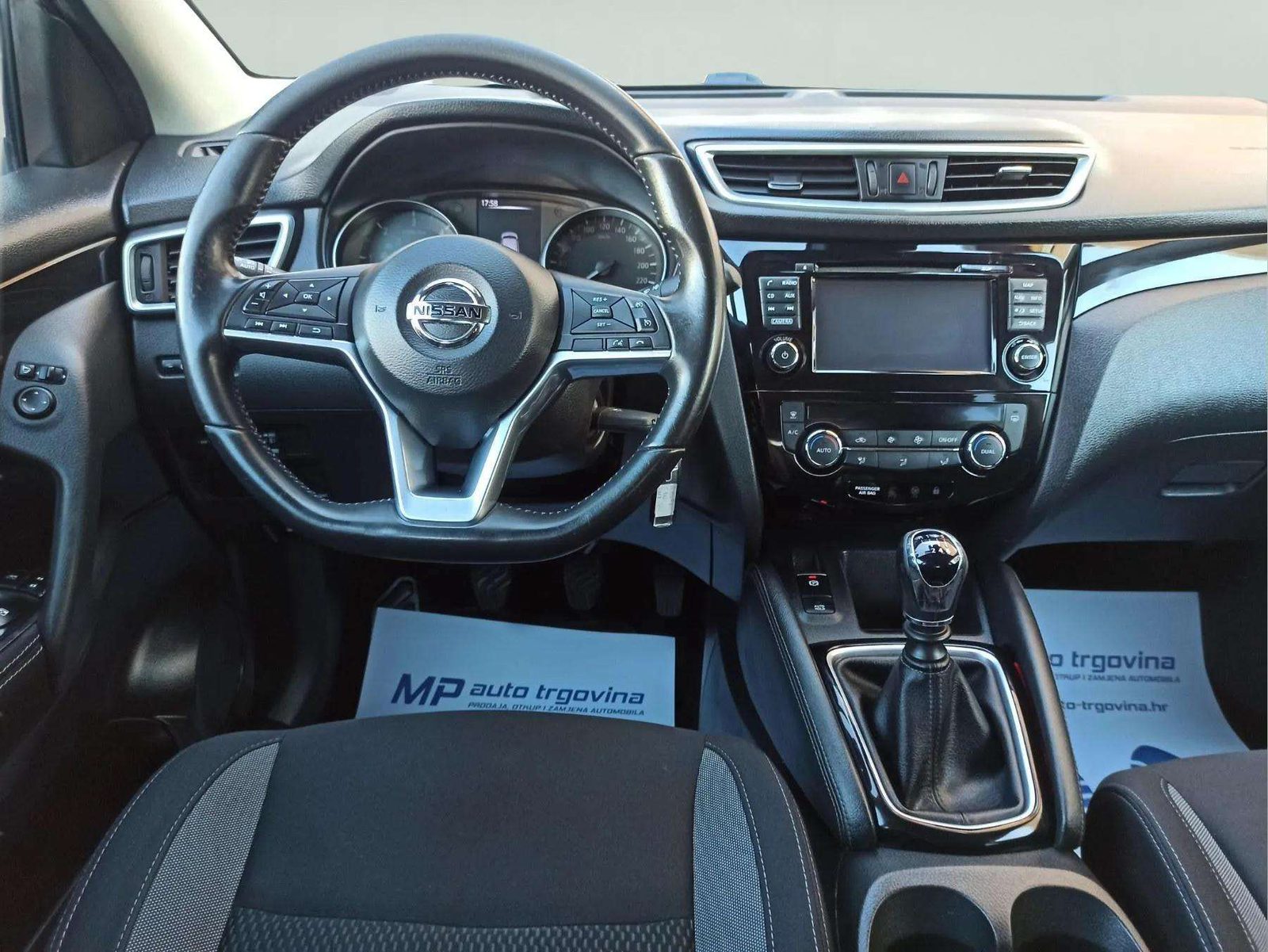 2018 Nissan Qashqai — fotografija 17