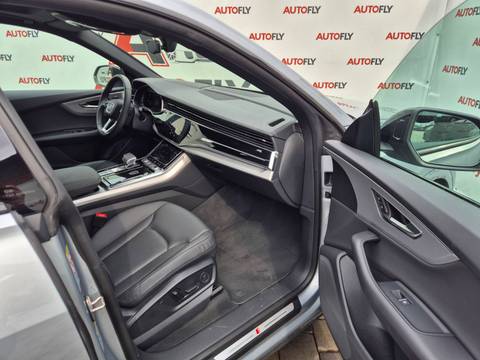 2024 Audi Q8 S line — sličica 13