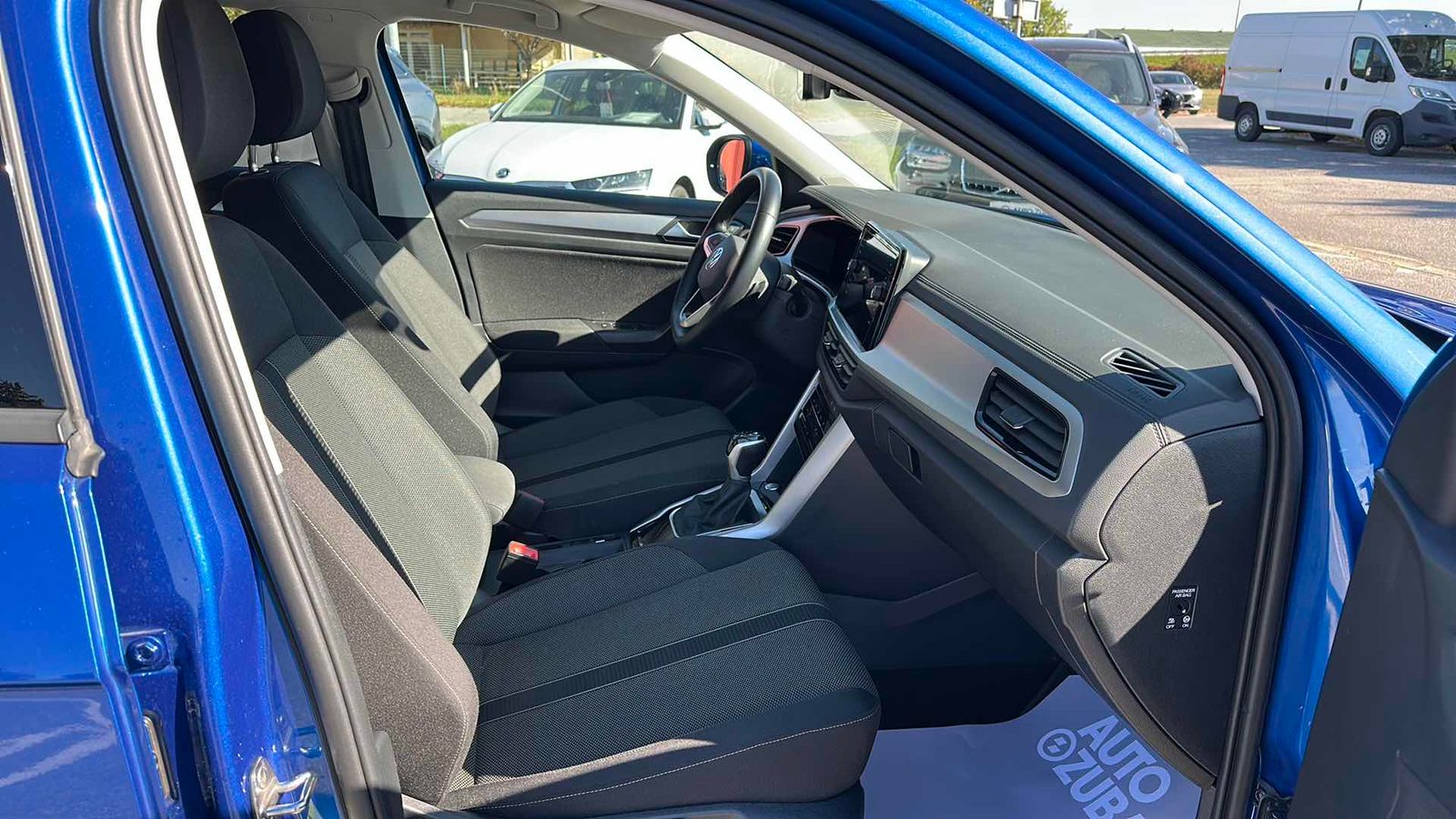 2024 Volkswagen T-Roc — fotografija 9