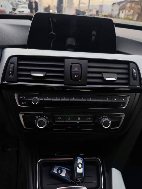2014 BMW 3-Serie — sličica 7
