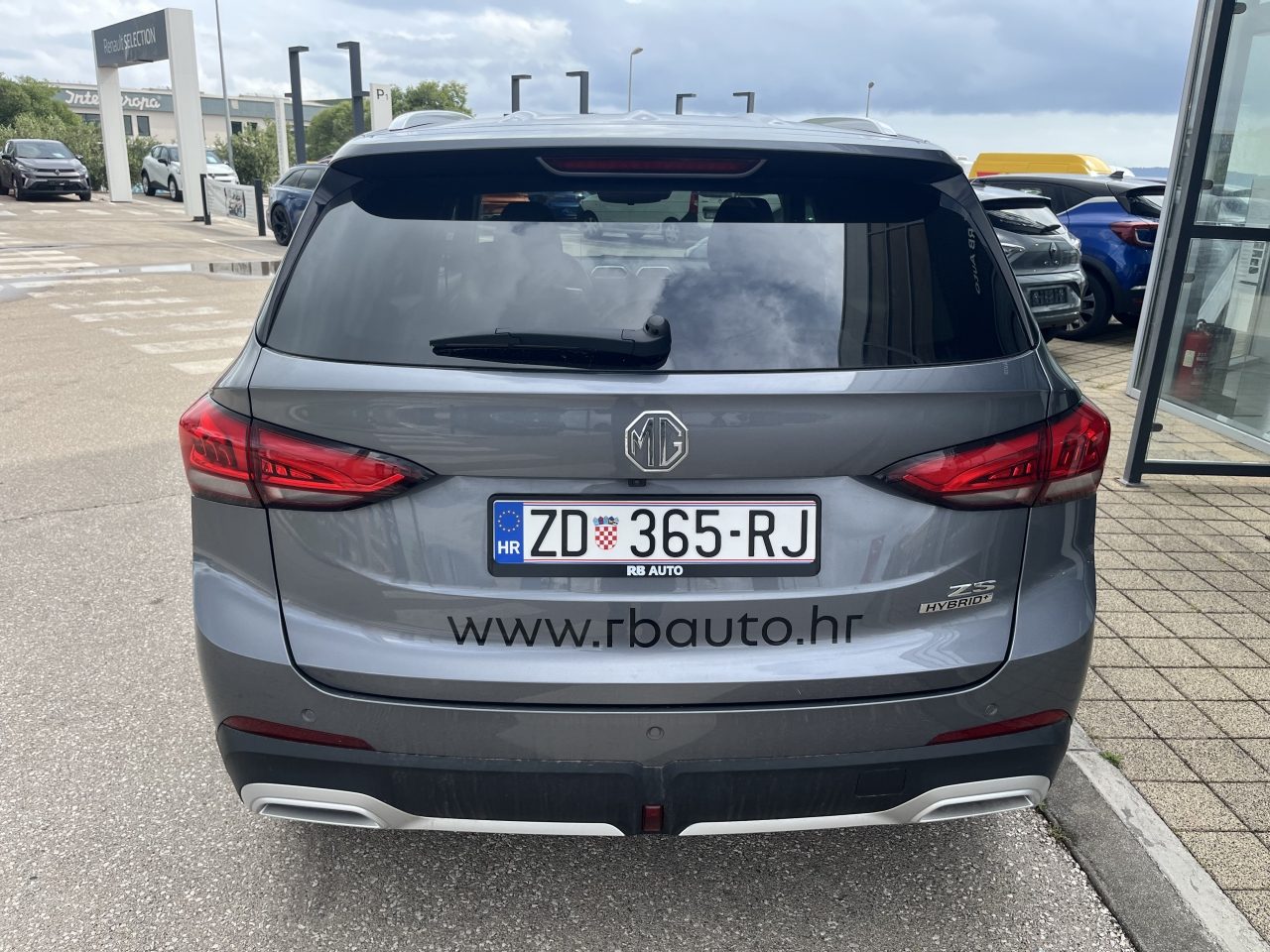 2025 MG ZS — fotografija 7