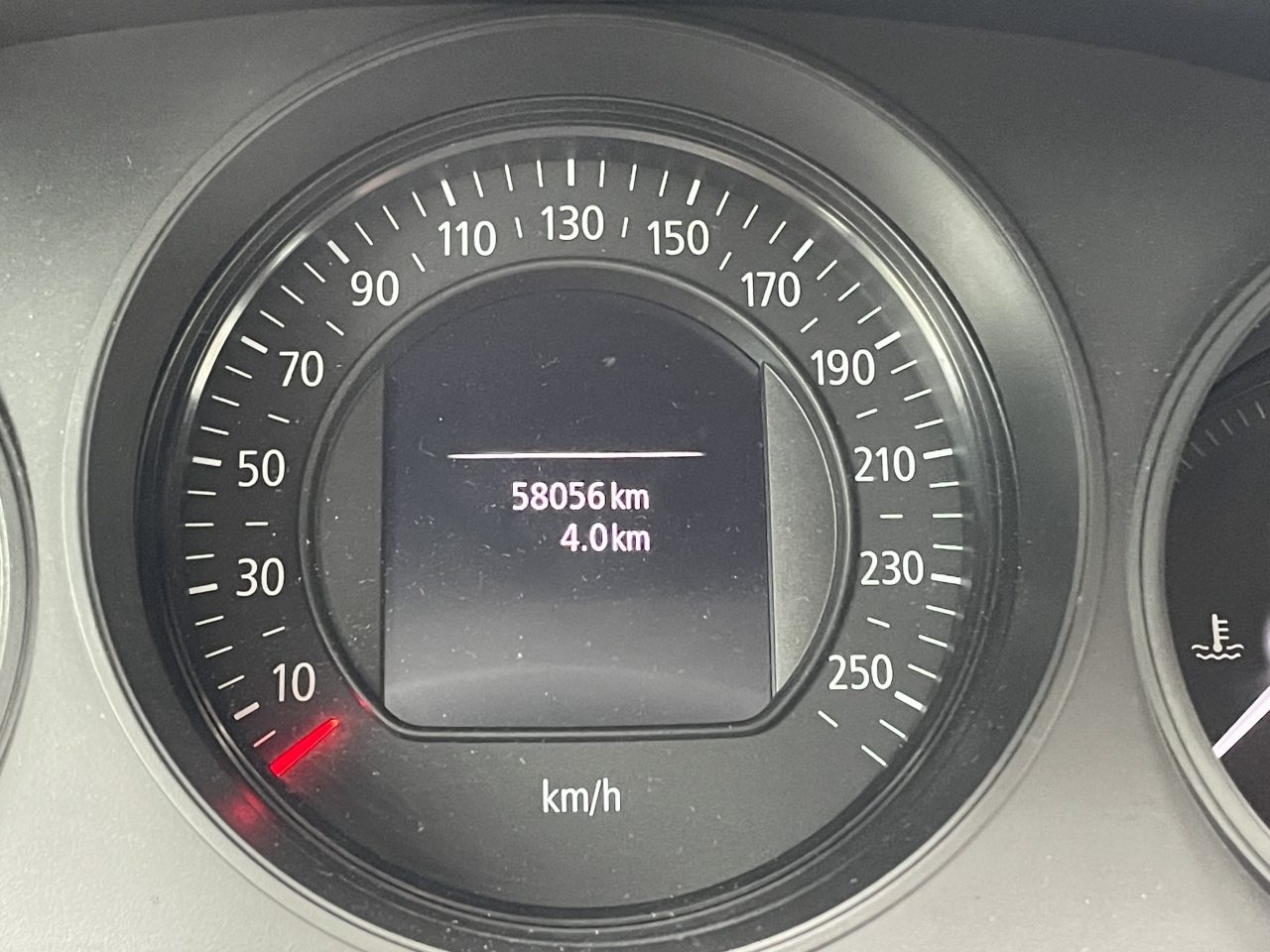 2019 Renault Megane — fotografija 12