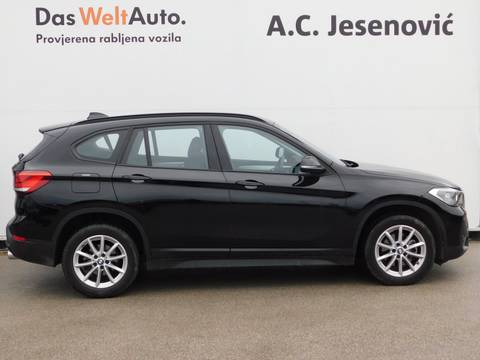 2022 BMW X1 — sličica 4