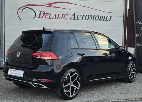 2019 Volkswagen Golf — sličica 5
