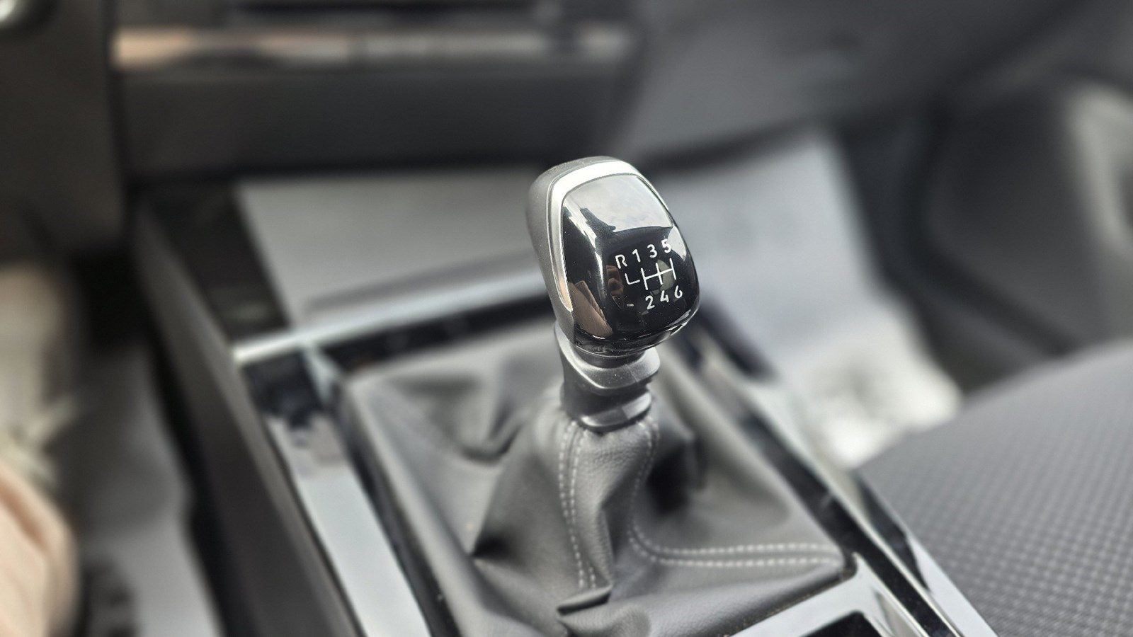 2024 Opel Astra Sports Tourer — fotografija 16