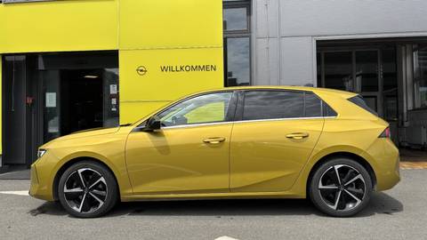 2023 Opel Astra — sličica 4