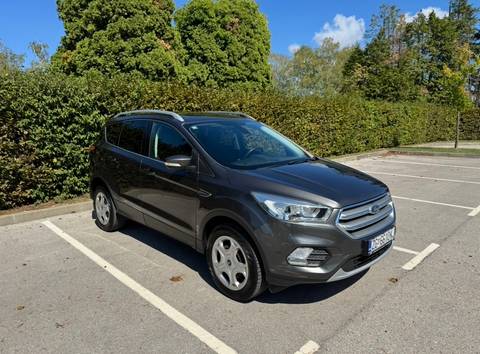 2018 Ford Kuga — sličica 3