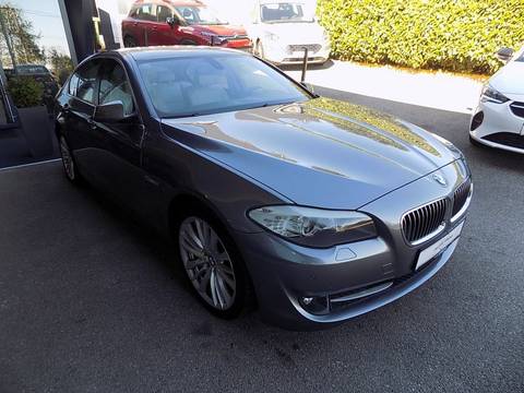 2010 BMW Serija 5 — sličica 4