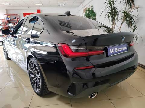 2022 BMW Serija 3 — sličica 9