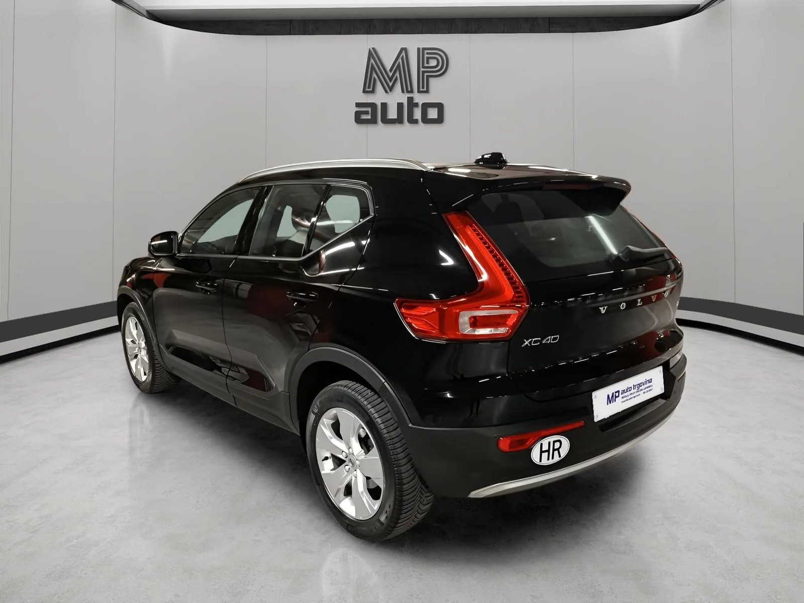 2020 Volvo XC40 — fotografija 10