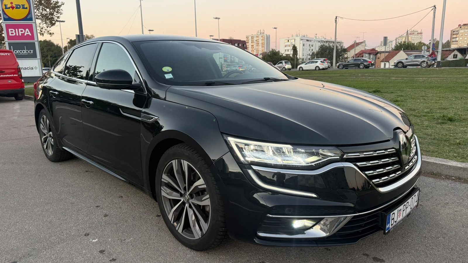2021 Renault Talisman — fotografija 19