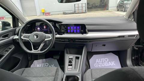 2022 Volkswagen Golf — sličica 11