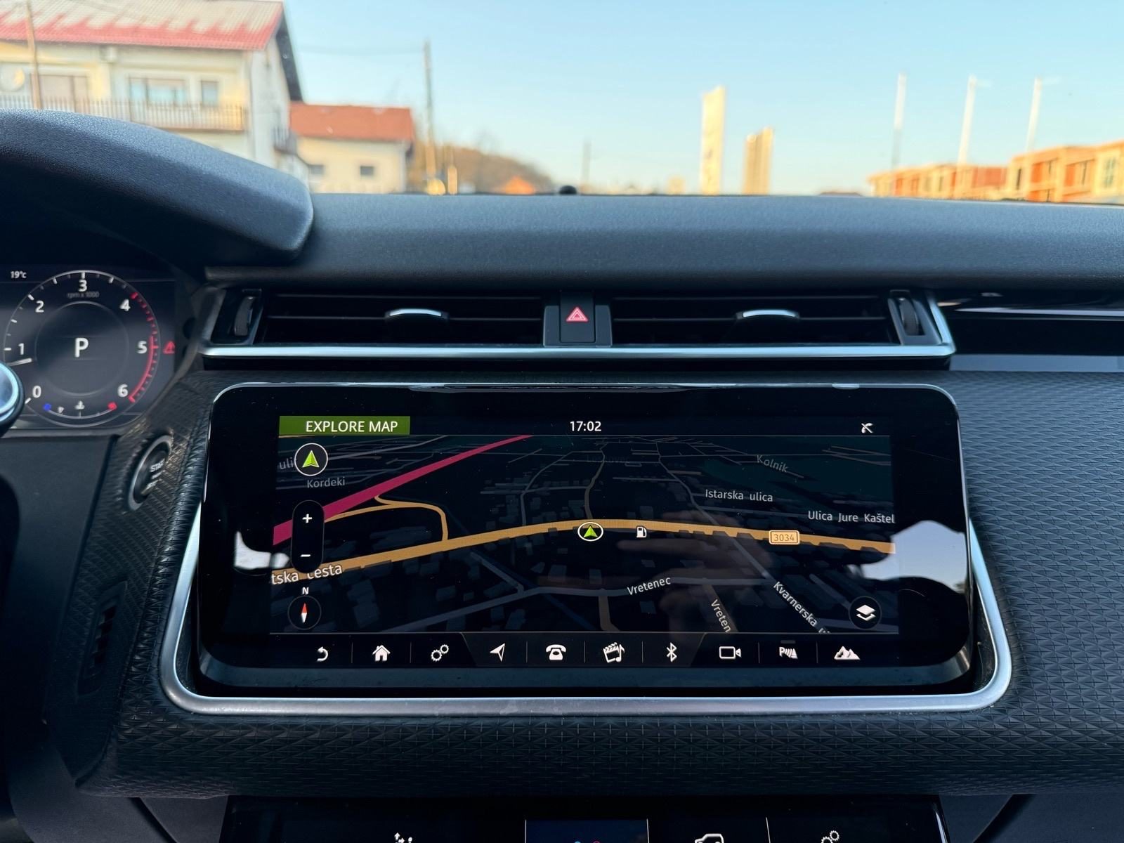 2018 Land Rover Velar — fotografija 19