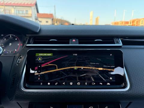 2018 Land Rover Velar — sličica 19