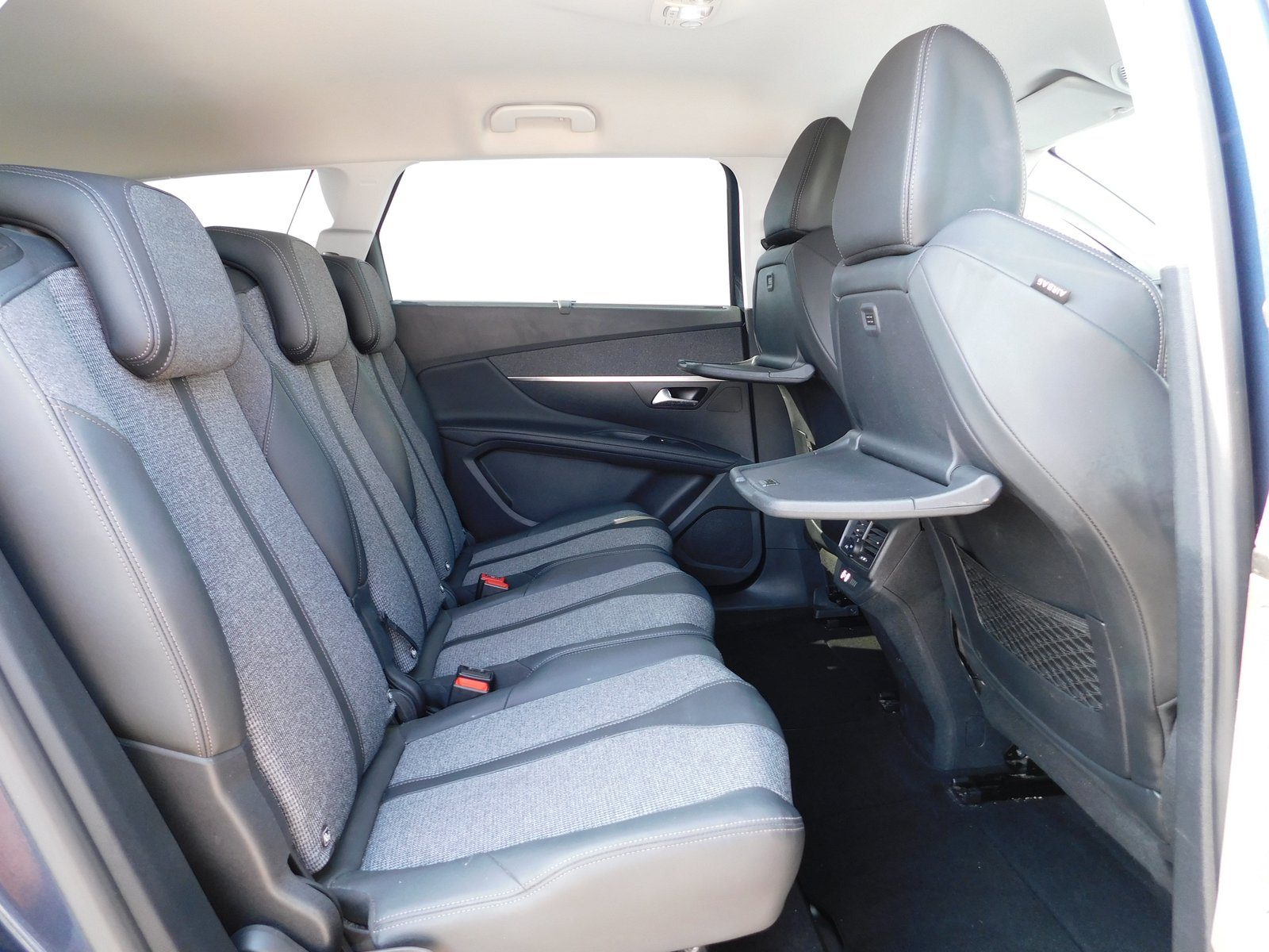 2019 Peugeot 5008 — fotografija 13