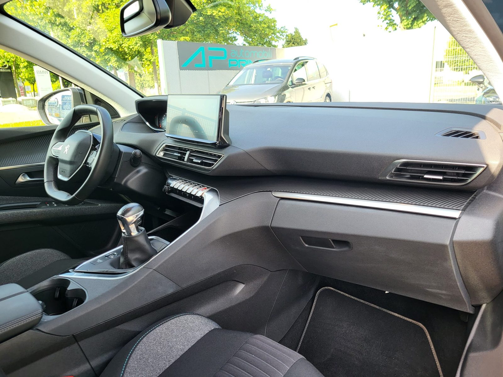 2022 Peugeot 3008 — fotografija 24