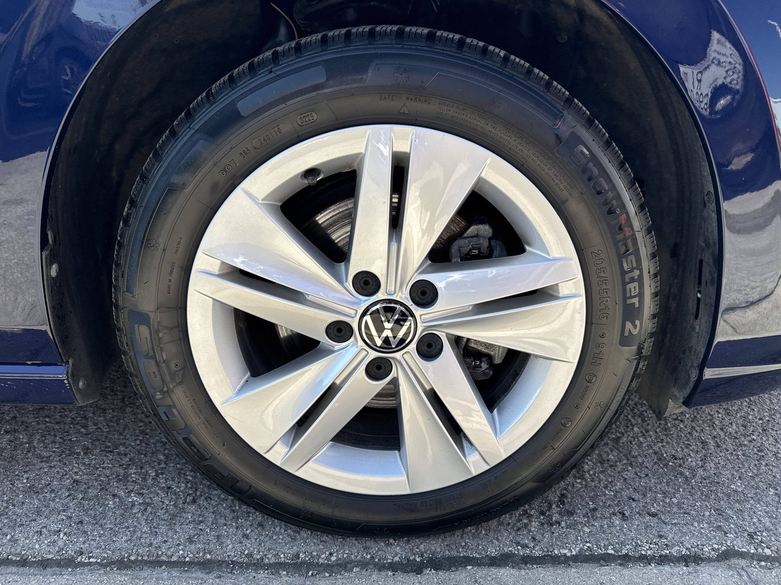 2024 Volkswagen Golf — fotografija 17