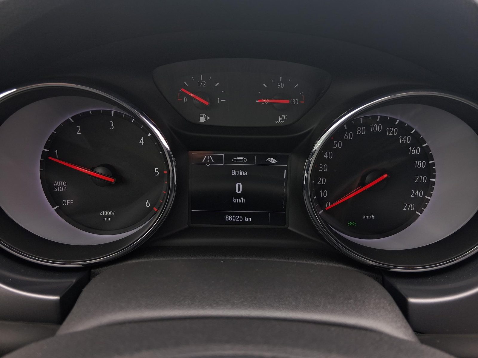 2021 Opel Astra Karavan — fotografija 9