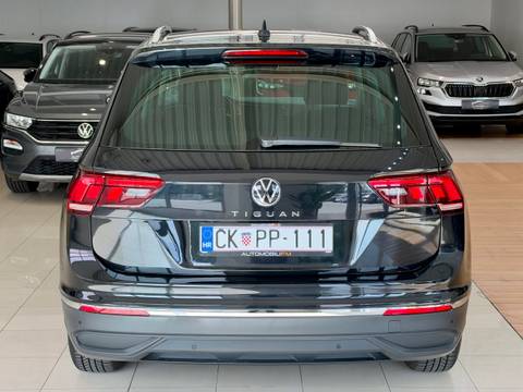 2023 Volkswagen Tiguan — sličica 4