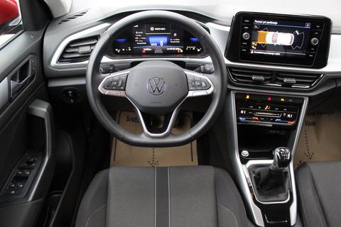2025 Volkswagen T-Roc — sličica 10