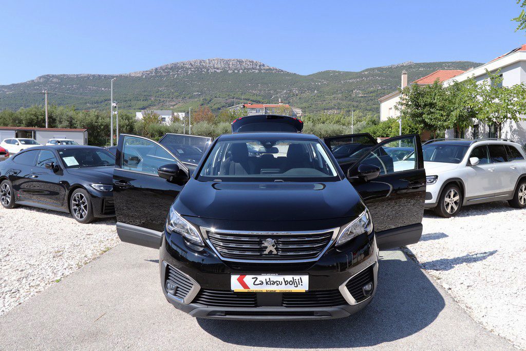 2020 Peugeot 5008 — fotografija 12