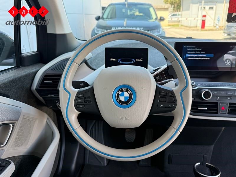 2022 BMW i3 — fotografija 9