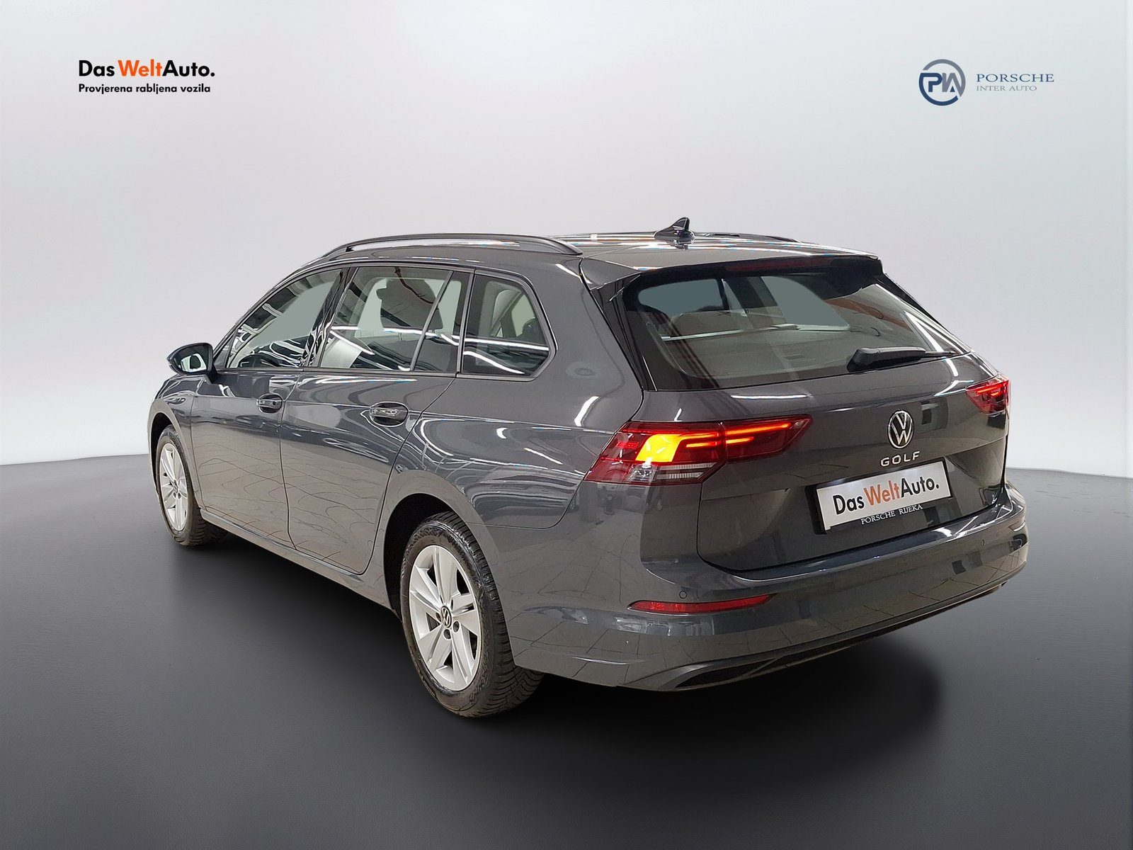 2023 Volkswagen Golf Variant — fotografija 8