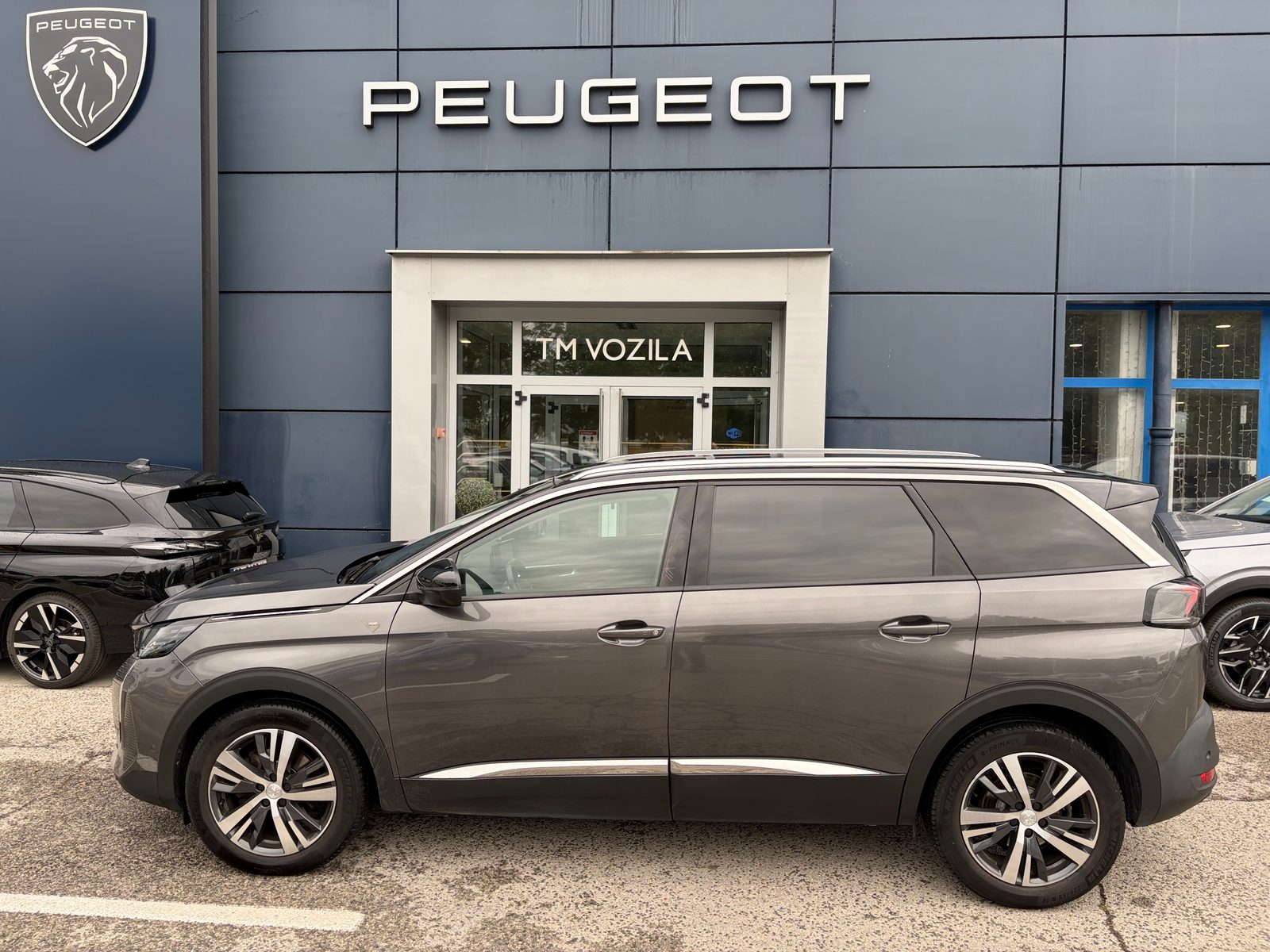 2022 Peugeot 5008 — fotografija 3