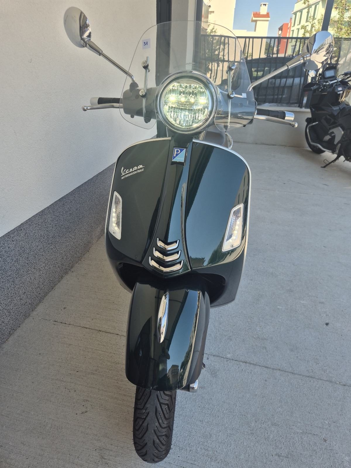 2020 Piaggio Vespa GTS300 — fotografija 10